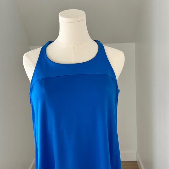 Lululemon CYB Tank | Neon Blue, Size 10, Lightweight & Breathable - Picture 5 of 5